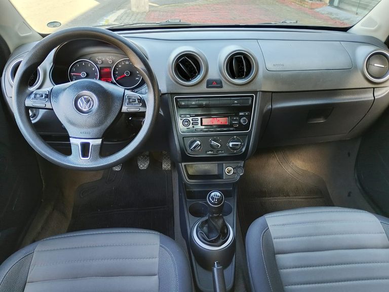 VolksWagen VOYAGE COMF/Highli. 1.6 T.Flex 8V 4p