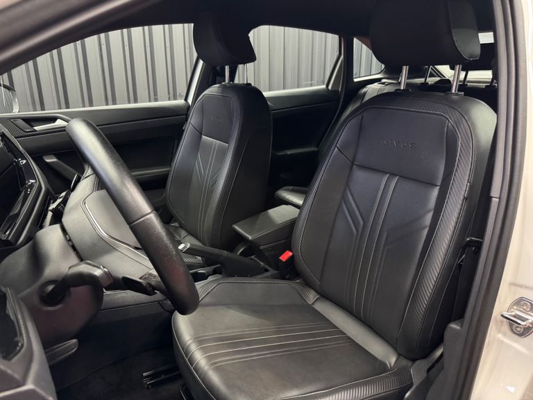 VolksWagen Nivus Highline 1.0 200 TSI Flex Aut.