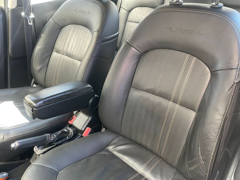 Fiat LINEA ABSOLUTE 1.9/1.8 Flex Dualogic 4p