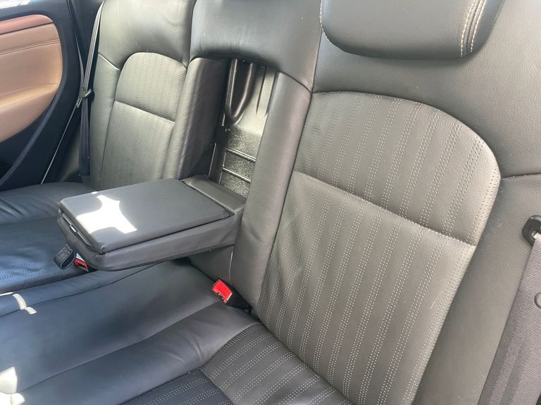 Fiat LINEA ABSOLUTE 1.9/1.8 Flex Dualogic 4p