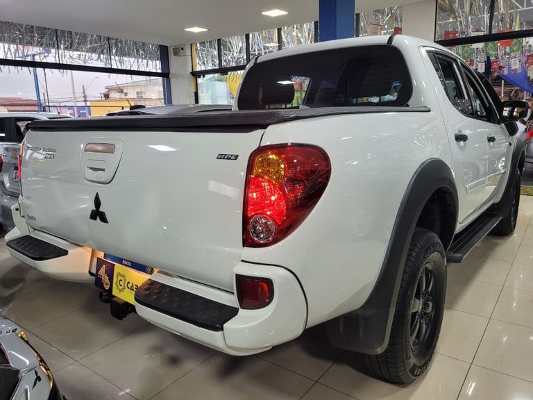 Mitsubishi L200 Triton HPE 3.5 CD V6 24V Flex Aut.