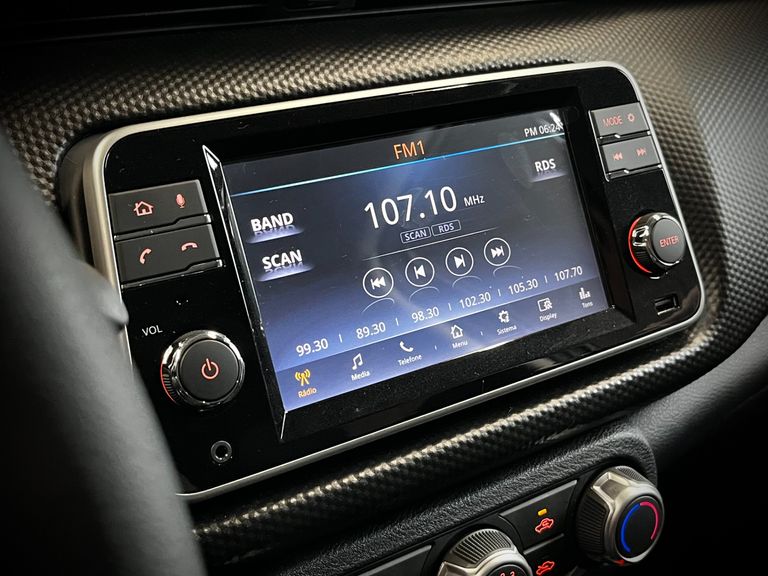 Nissan KICKS Play Sense 1.6 16V Flex Aut.