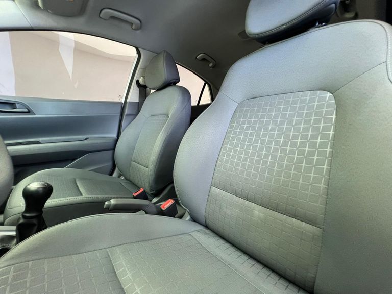 Hyundai HB20S Comfort Plus 1.0 Flex 12V Mec.