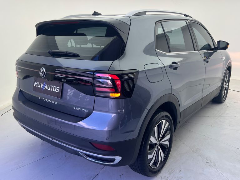 VolksWagen T-Cross Hig. 250 TSI 1.4 Flex 16V 5p Aut