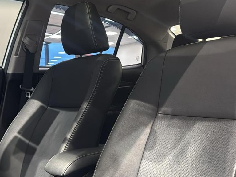 Toyota YARIS XLS Sedan 1.5 Flex 16V 4p Aut.
