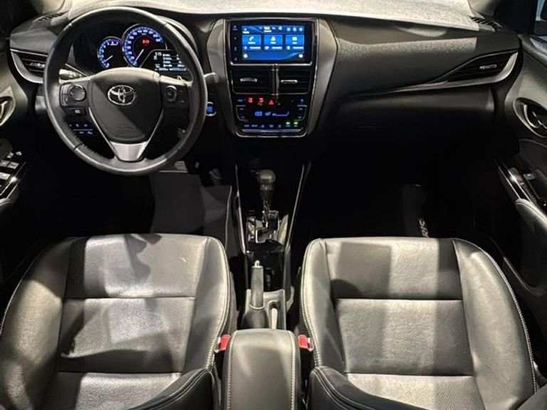 Toyota YARIS XLS Sedan 1.5 Flex 16V 4p Aut.