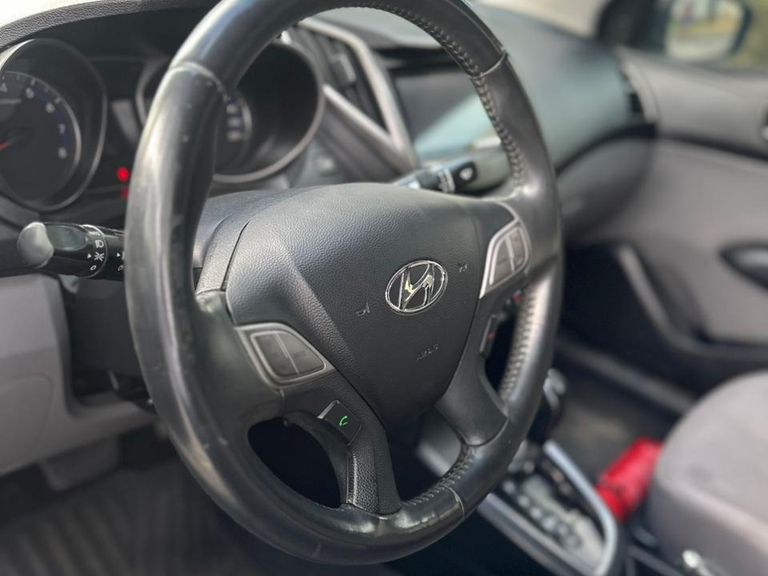 Hyundai HB20S Premium 1.6 Flex 16V Aut. 4p