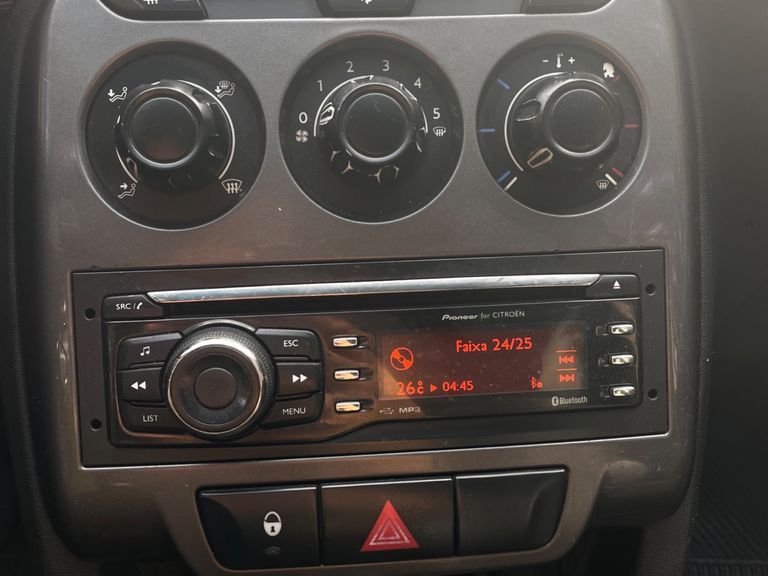 Citroën C3 Tendance 1.5 Flex 8V 5p Mec.
