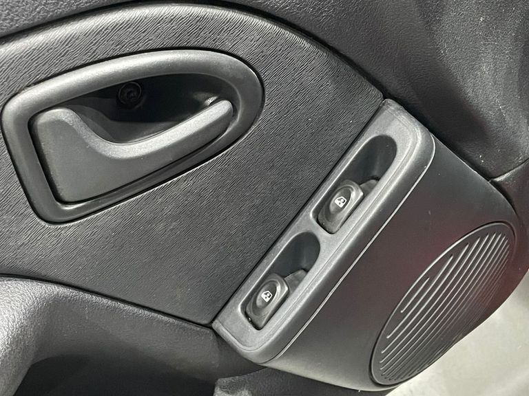 Renault Clio RN/Alizé/Expr./1.0 Hi-Power 16V 5p