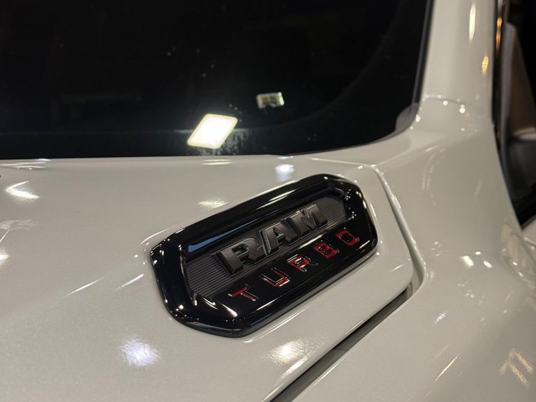 RAM RAMPAGE R/T HURRIC. 4 2.0 TB CD 4X4 Aut.