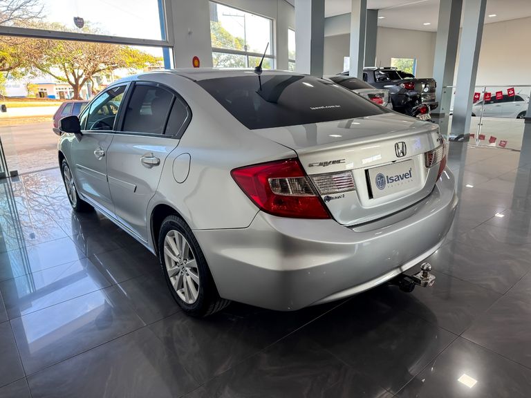 Honda Civic Sedan LXS 1.8/1.8 Flex 16V Aut. 4p