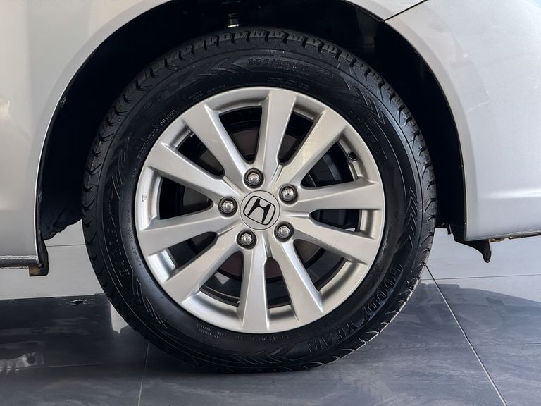 Honda Civic Sedan LXS 1.8/1.8 Flex 16V Aut. 4p