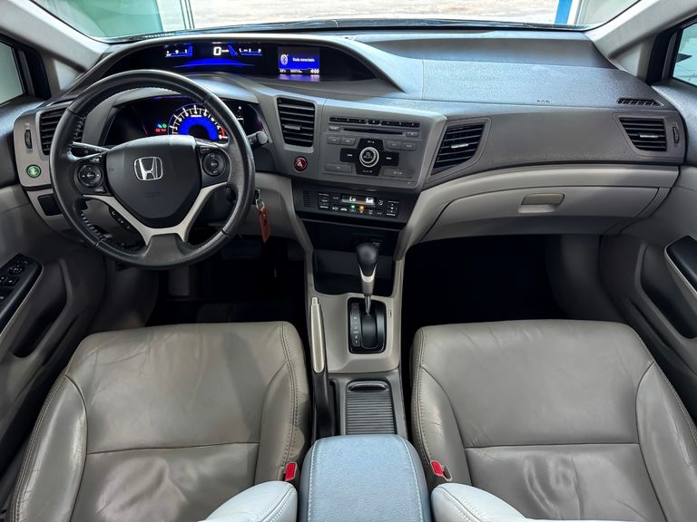 Honda Civic Sedan LXS 1.8/1.8 Flex 16V Aut. 4p