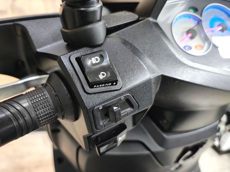 DAFRA CITYCOM S 300i/300i ABS