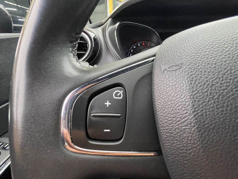 Renault CAPTUR Intense 1.6 16V Flex 5p Aut.