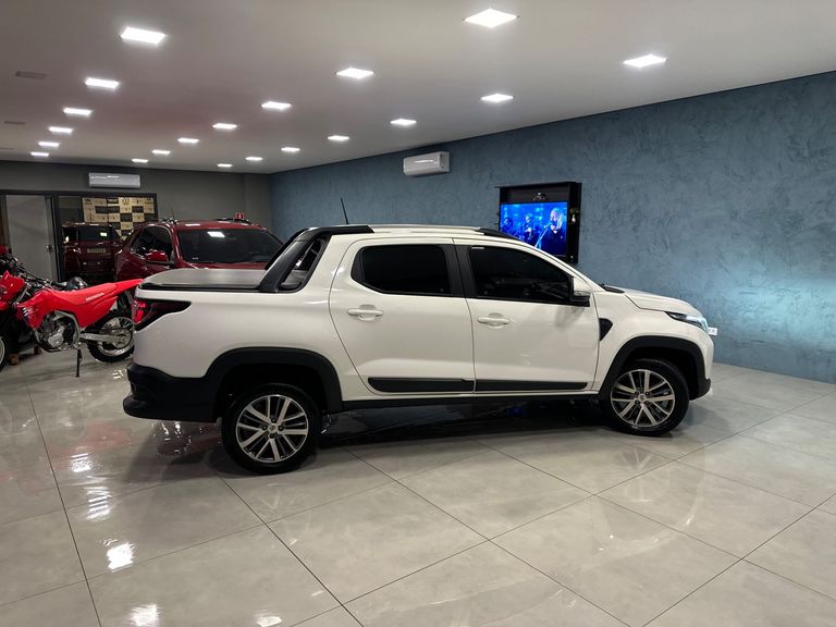 Fiat Strada Volcano 1.3 Flex 8V CD Aut.
