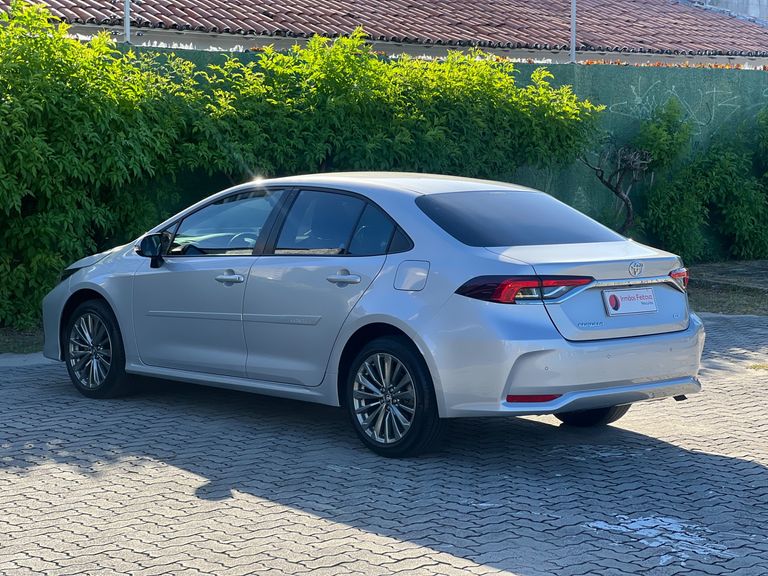 Toyota Corolla XEi 2.0 Flex 16V Aut.