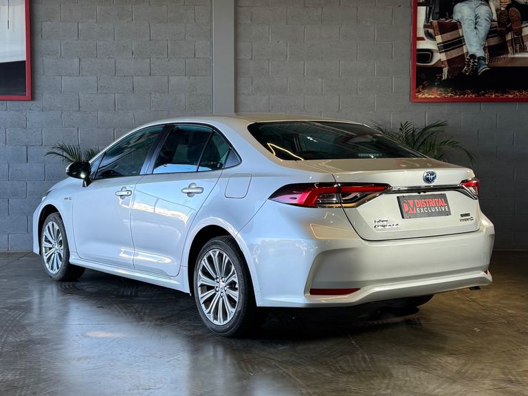 Toyota Corolla Altis 1.8 16V Aut. (Híbrido)