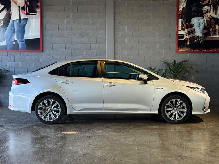 Toyota Corolla Altis 1.8 16V Aut. (Híbrido)