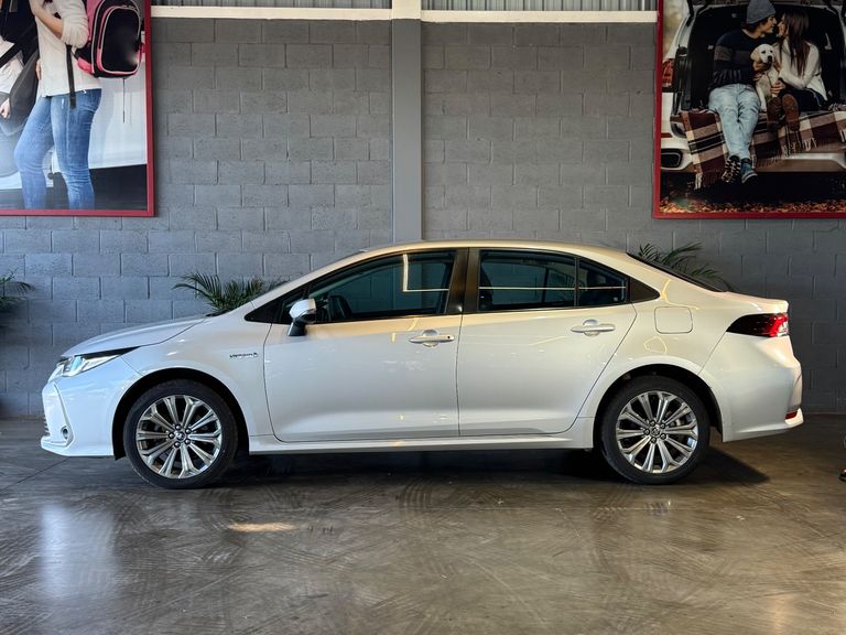 Toyota Corolla Altis 1.8 16V Aut. (Híbrido)
