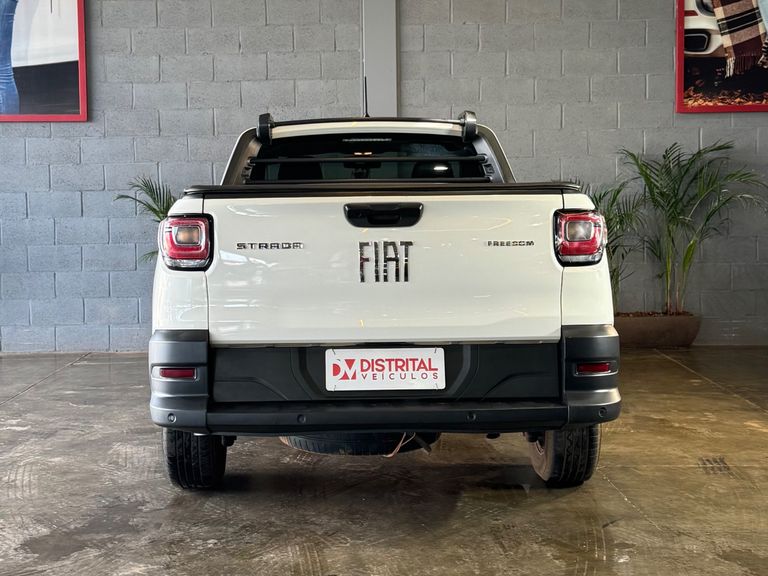 Fiat Strada Freedom 1.3 Flex 8V  CS Plus