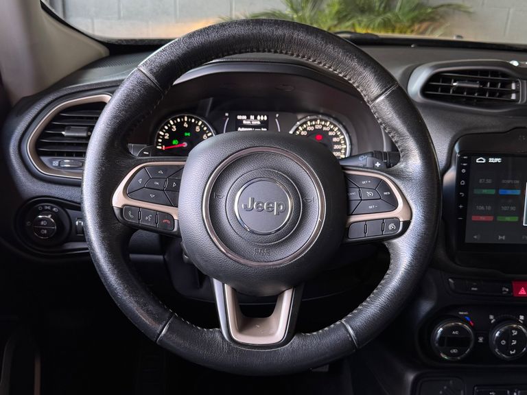 Jeep Renegade Longitude 1.8 4x2 Flex 16V Aut.
