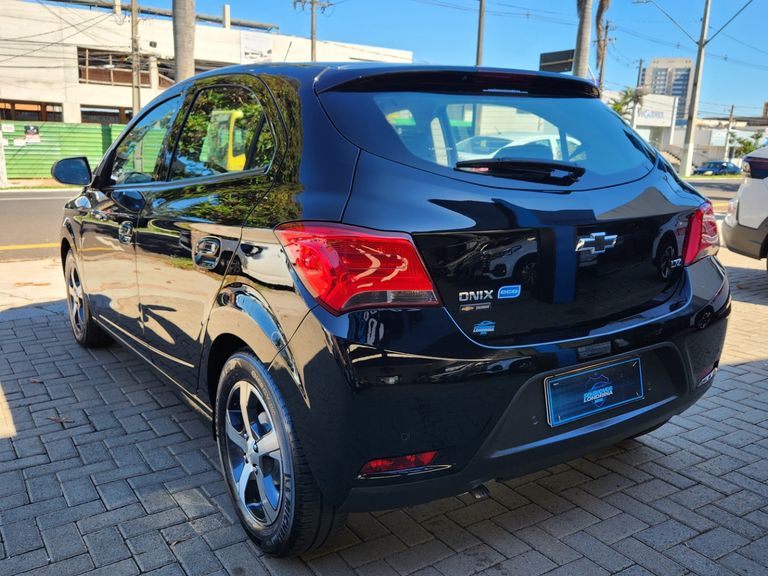 Chevrolet ONIX HATCH LTZ 1.4 8V FlexPower 5p Aut.