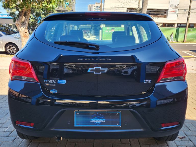 Chevrolet ONIX HATCH LTZ 1.4 8V FlexPower 5p Aut.