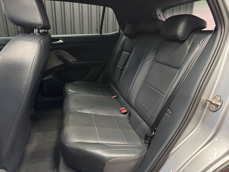 VolksWagen T-Cross Hig. 250 TSI 1.4 Flex 16V 5p Aut