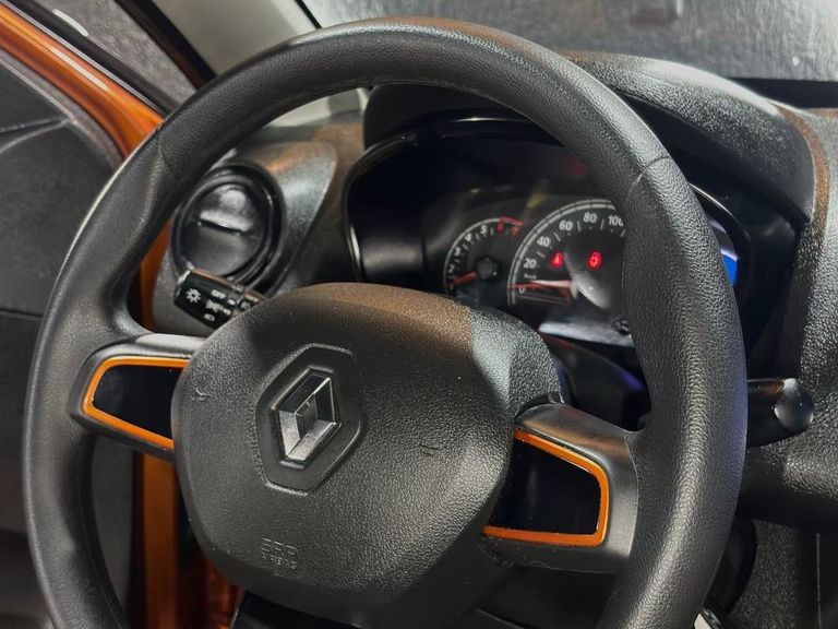 Renault KWID OUTSIDER 1.0 Flex 12V 5p Mec.
