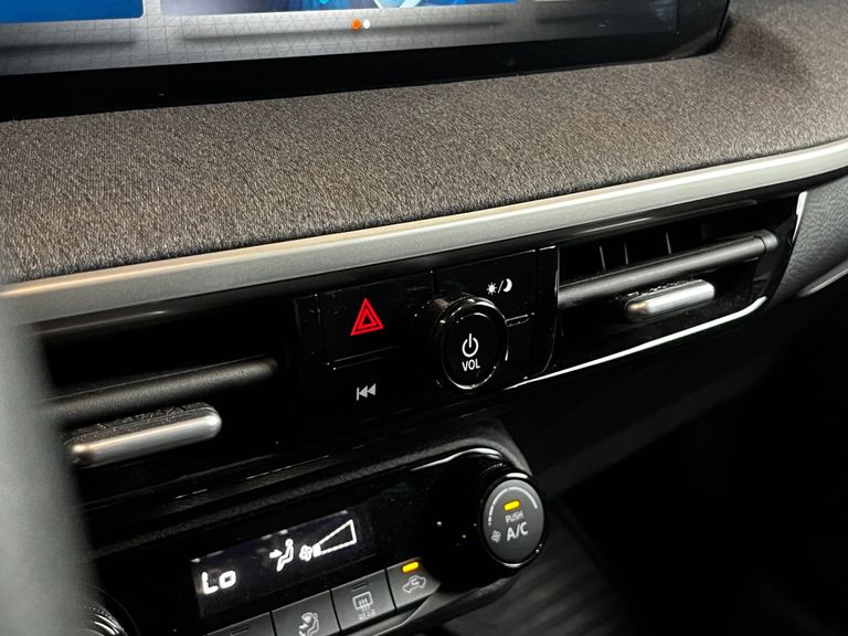 Nissan KICKS Sense 1.0 Turbo Flex Aut.