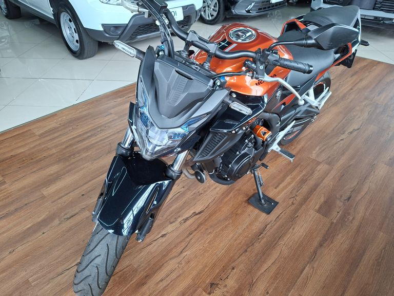 HONDA CB 500F