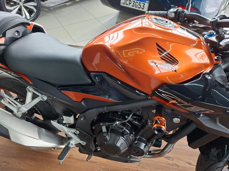 HONDA CB 500F