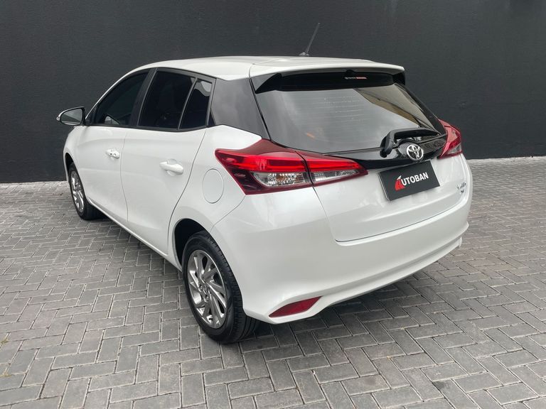 Toyota YARIS XS 1.5 Flex 16V 5p Aut.