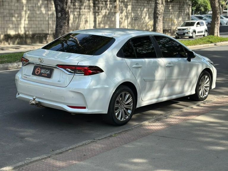 Toyota Corolla XEi 2.0 Flex 16V Aut.