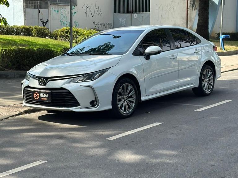 Toyota Corolla XEi 2.0 Flex 16V Aut.