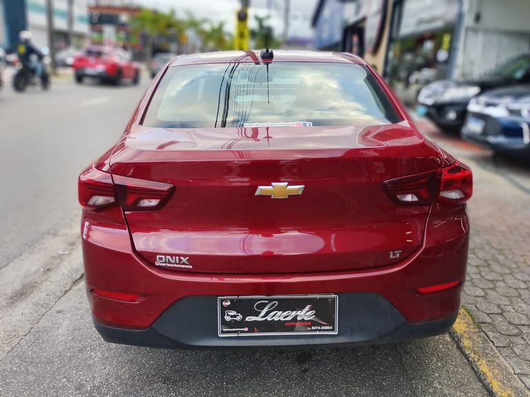 Chevrolet ONIX SEDAN Plus LT 1.0 12V Flex 4p Mec.