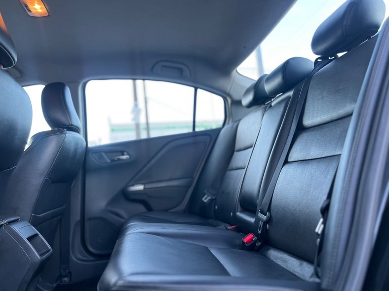 Honda CITY Sedan EXL 1.5 Flex  16V 4p Aut.