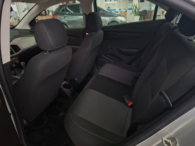 Chevrolet ONIX HATCH Joy 1.0 8V Flex 5p Mec.
