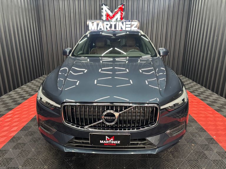 Volvo XC 60 T-8 MOMENTUM 2.0 (Híbrido)