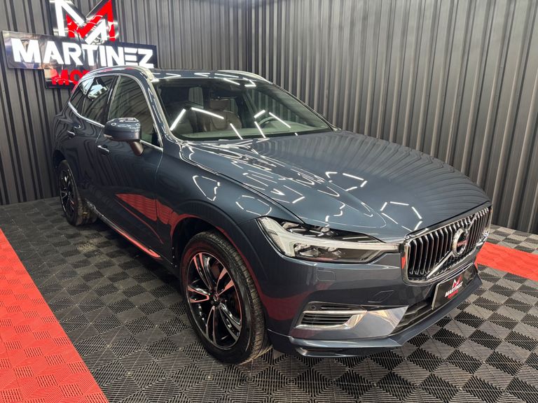 Volvo XC 60 T-8 MOMENTUM 2.0 (Híbrido)