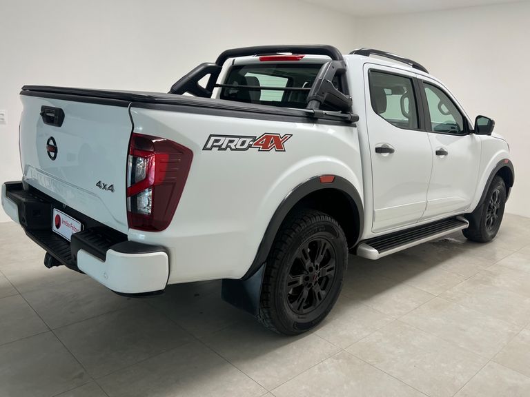 Nissan Frontier PRO4X CD 4x4 2.3 Bi-TB Die. Aut