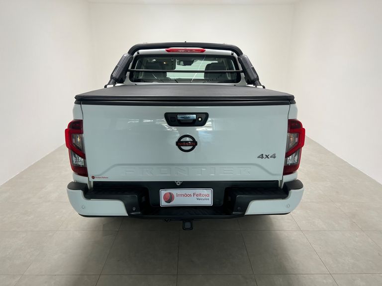 Nissan Frontier PRO4X CD 4x4 2.3 Bi-TB Die. Aut
