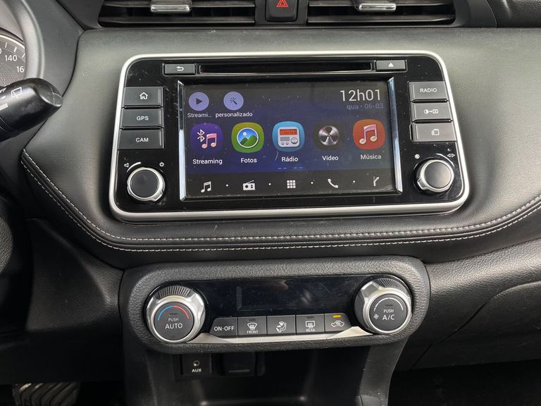 Nissan KICKS SL 1.6 16V FlexStar 5p Aut.