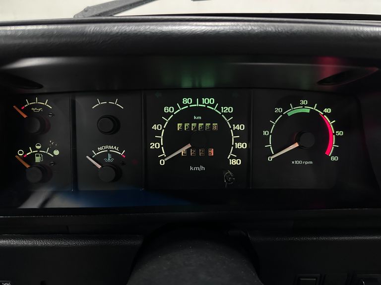 Ford F-1000 XL 4.9i