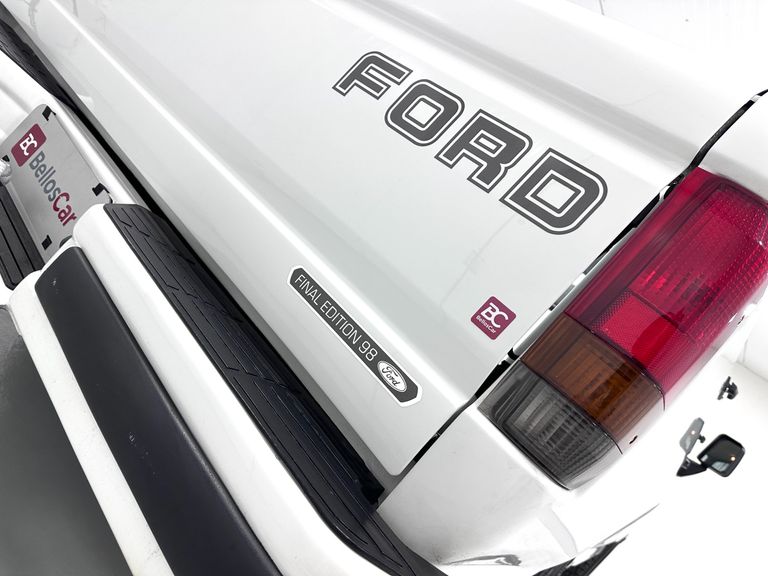 Ford F-1000 XL 4.9i