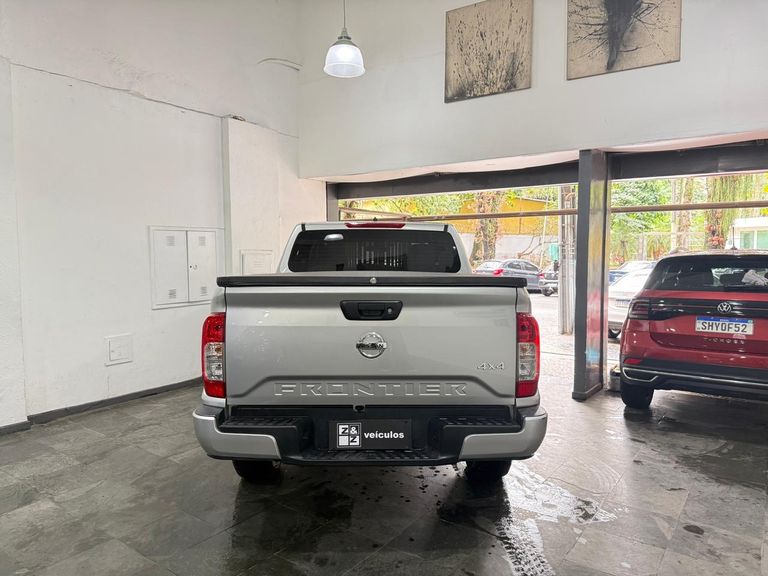 Nissan Frontier SE CD 4x4 2.3 Bi-TB Diesel Aut.
