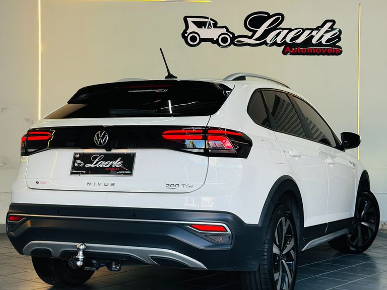 VolksWagen Nivus Highline 1.0 200 TSI Flex Aut.
