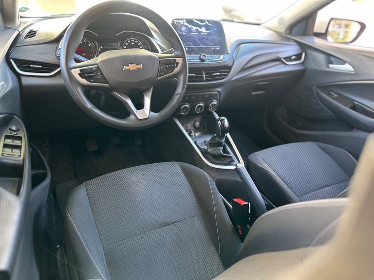 Chevrolet ONIX SEDAN Plus LT 1.0 12V Flex 4p Mec.