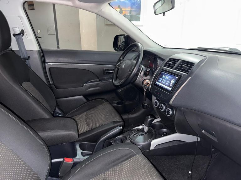 Mitsubishi ASX 2.0 16V 160cv Aut.